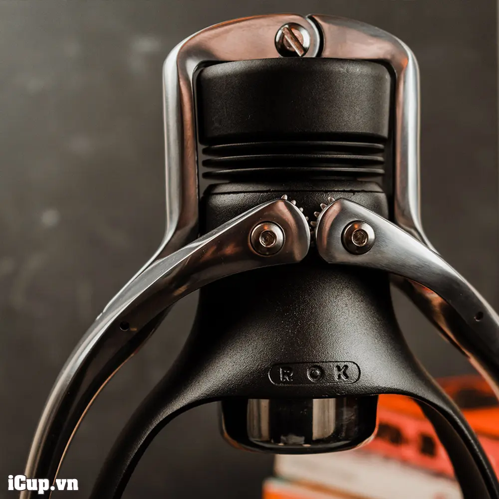 Dụng cụ pha cà phê ROK EspressoGC màu đen Dụng cụ pha cà phê ROK EspressoGC màu đen