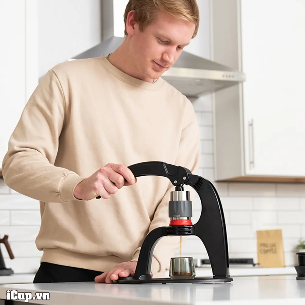 Pha espresso cực kỳ đơn giản với rổ lọc van điều áp flow control Pha espresso cực kỳ đơn giản với rổ lọc van điều áp flow control