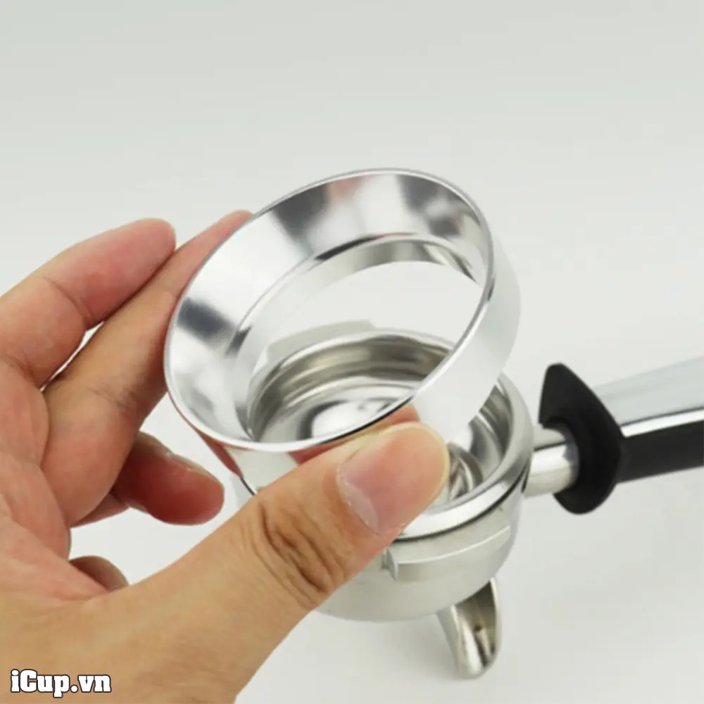 Dosing funnel 58mm vừa với các tay cầm rổ lọc 58mm Dosing funnel 58mm vừa với các tay cầm rổ lọc 58mm