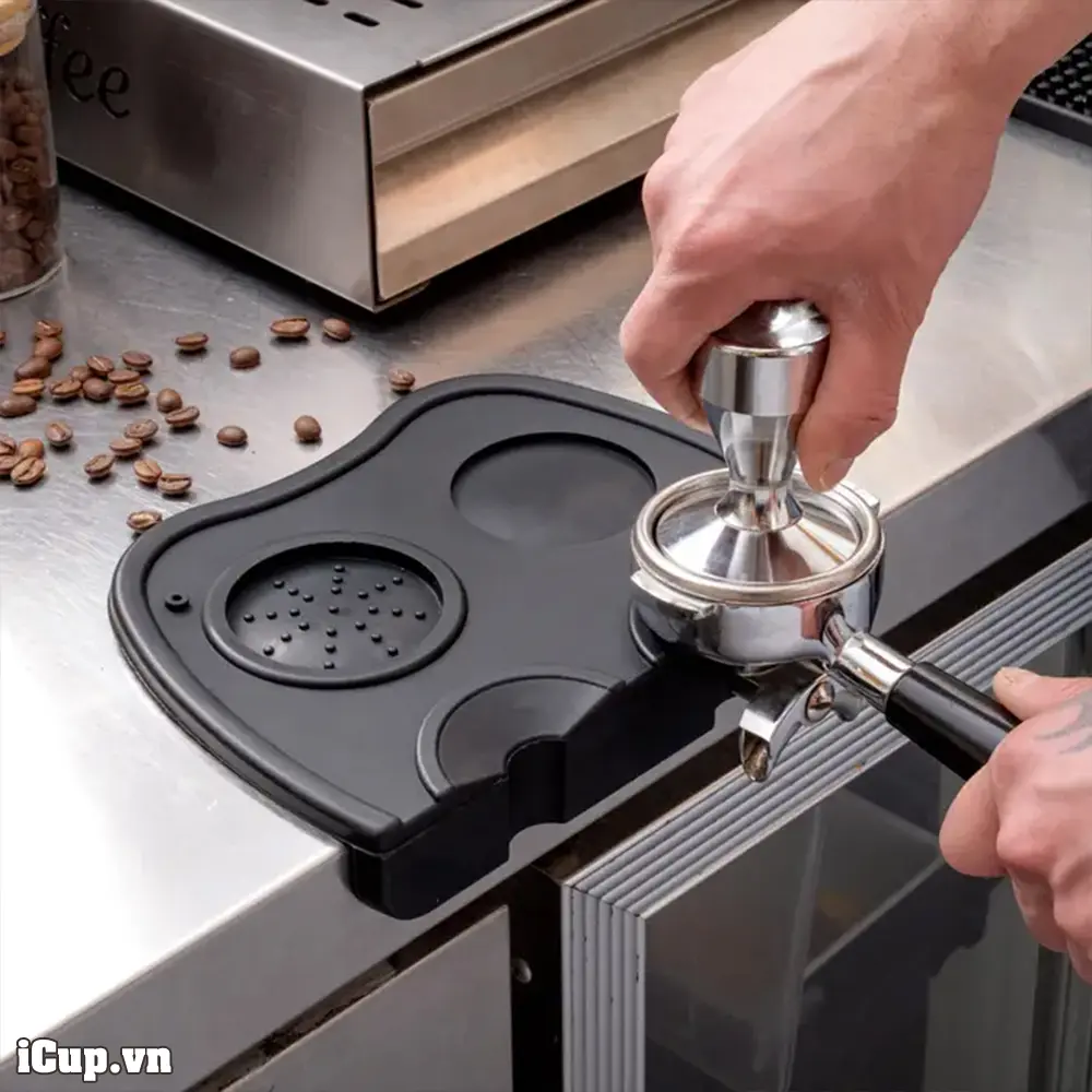 Tấm kê silicone để nén cà phê espresso dễ dàng hơn Tấm kê silicone để nén cà phê espresso dễ dàng hơn
